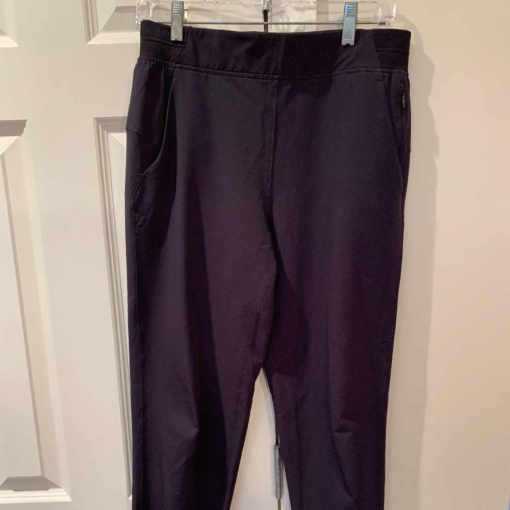 LULULEMON Women’s Jogger Pant Black Size 6 Front Pockets Elastic RN106259 28"